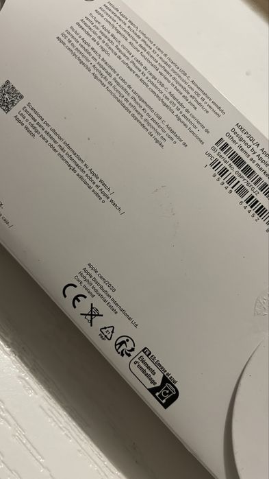 Apple smartwatch SE (2nd generarion, 44mm)