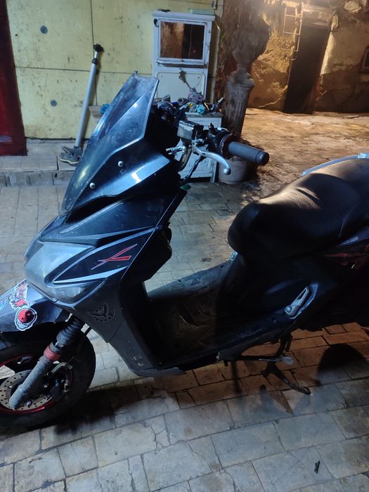 Прлдам мопед самурай