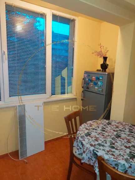 Дава се под наем Тристаен апартамент в Варна, Левски - 64 кв.м за 425 € - Снимка #2