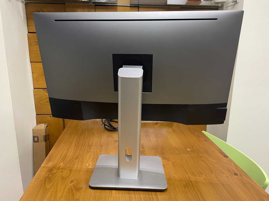 Монитор DELL U2417DA, 27 инча