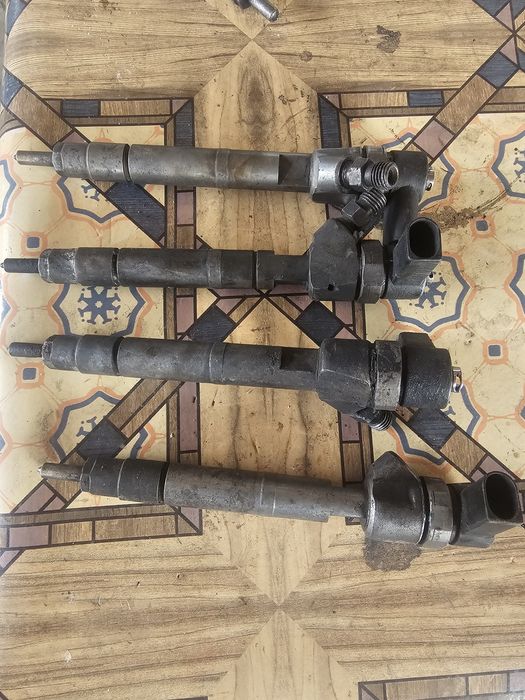 Injector 0445110012 MERCEDES SPRINTER 2.2CDI EURO 3