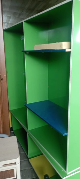 Мебель для магазина и дома