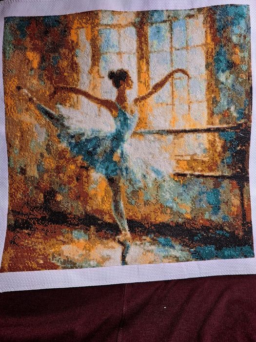 Broderie in cruciulite "Copacul de foc","Bujori", "Balerina"