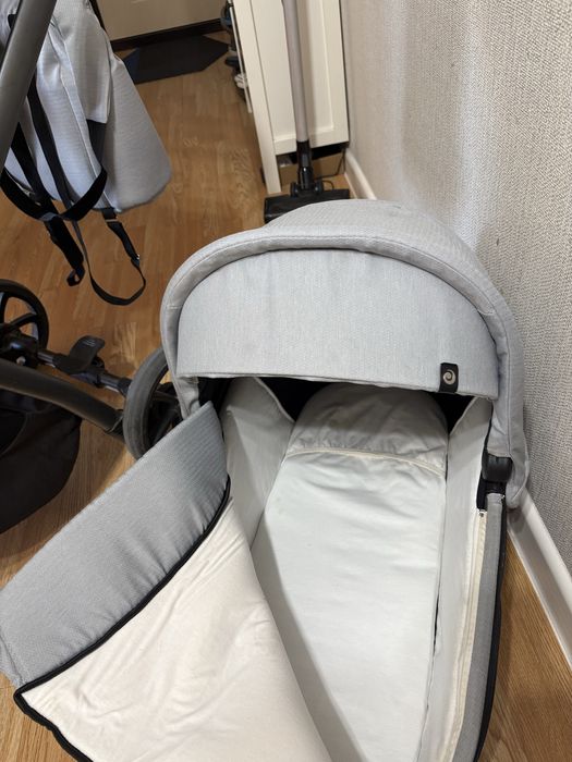 Продаю коляску Tutis 2в1