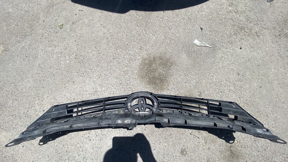 Ришодка радиатора камри 55