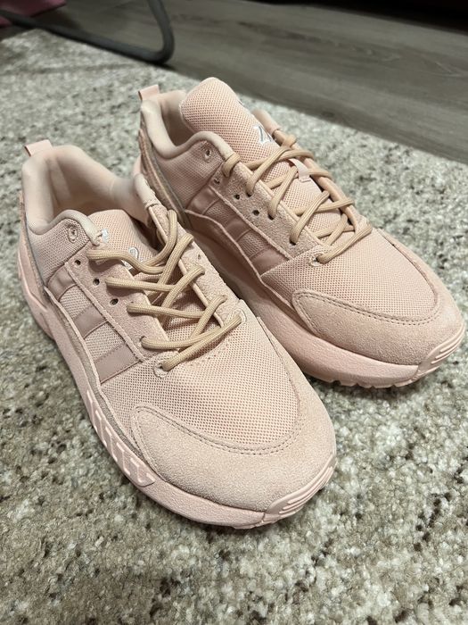 adidas zx boost 22 ' Moda si frumusete ' OLX.ro