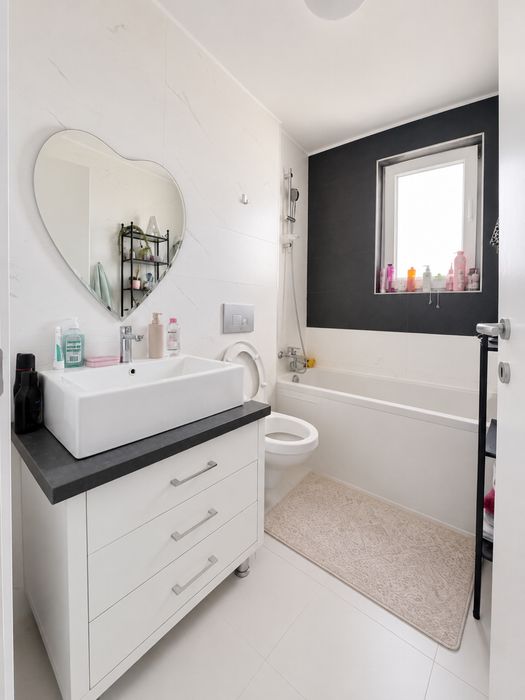 Apartament 4 camere