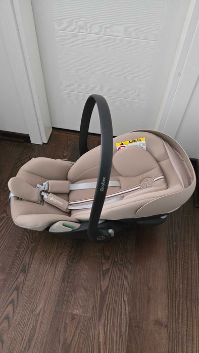 Cybex cloud G I-SIZE Стол за кола + адаптери за количка