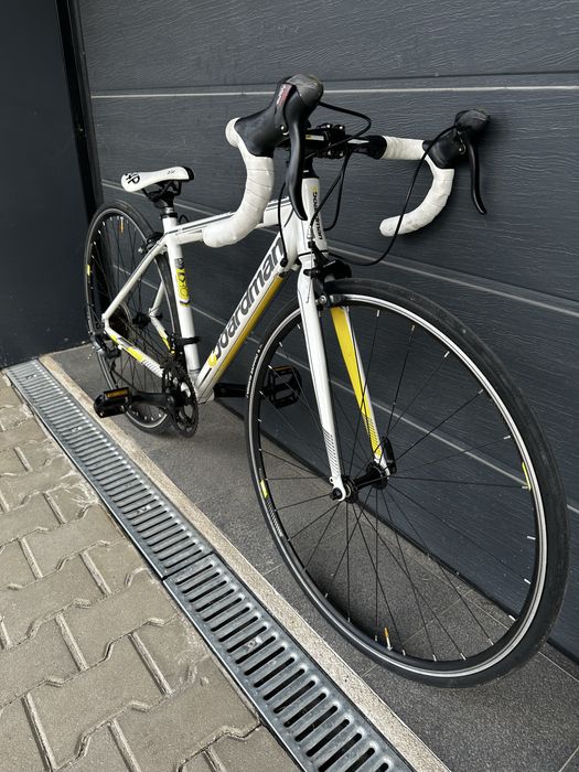 Шосеен велосипед Boardman 28” 44см 2х8