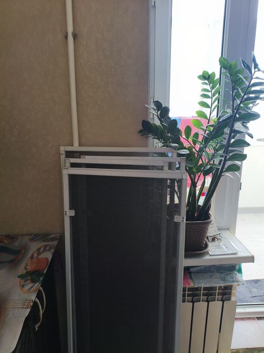 Продам москитные сетки 6штук