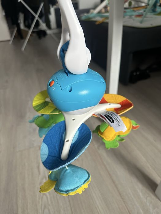 Музикална въртележка tiny love за легло/кошара next to me/количка