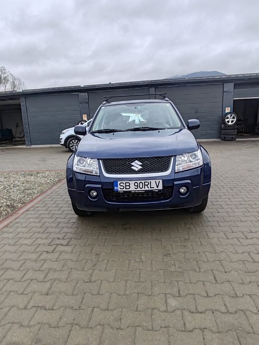 Vând sau schimb Suzuki grand vitara