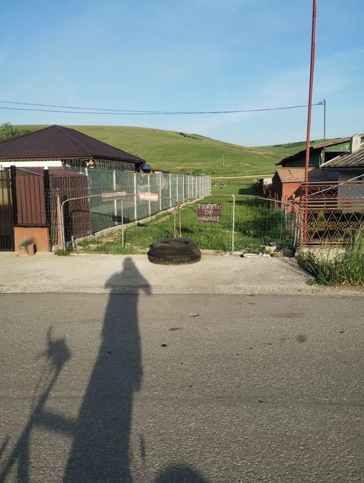Teren intravilan Dezmir