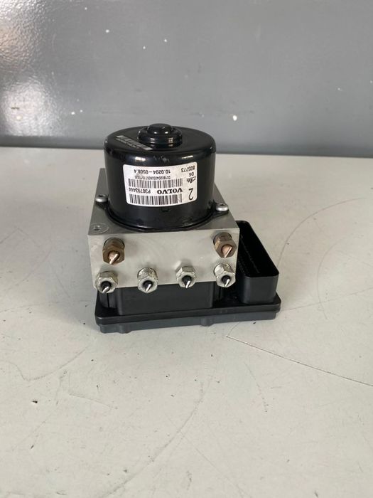 Pompa ABS Volvo S60 V70 XC90 XC70 S80 30793444 30793491 30793445
