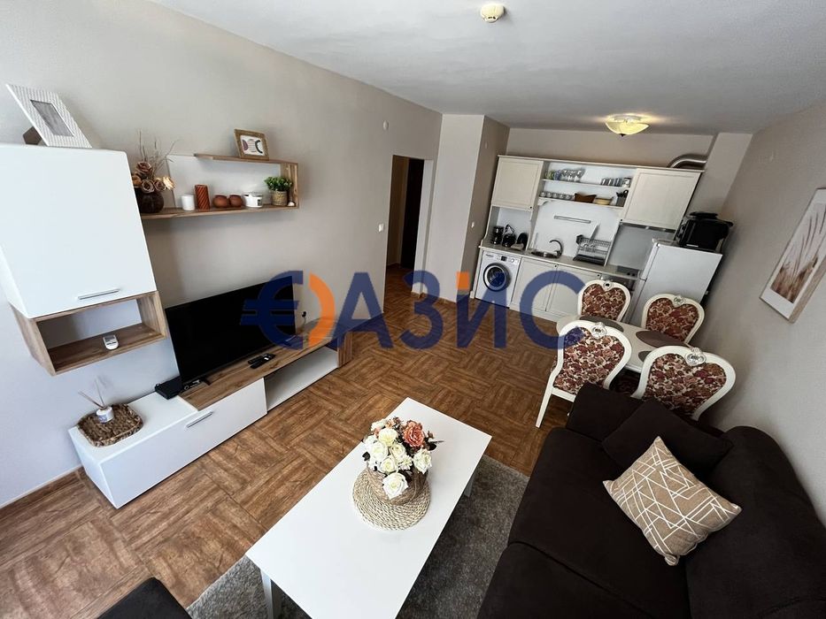 Апартамент с 1 спалня в комплекс Royal Bay 1, 70 кв.м., Свети Влас, България, 134 900 евро #33946140