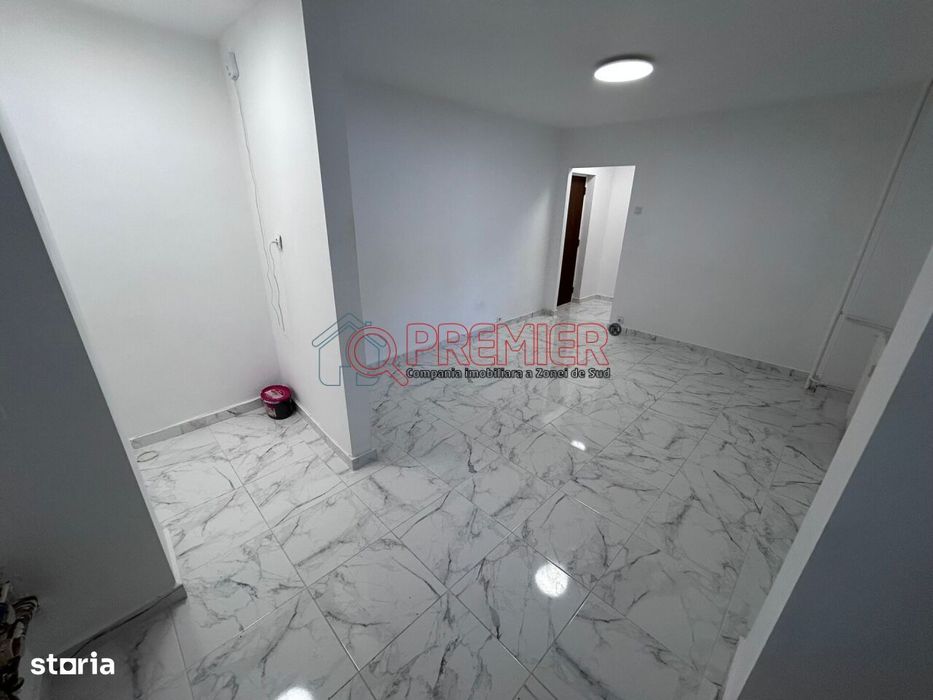 Garsoniera 23.6 mp I Parter I Str Secuilor x Bd Brancoveanu I 400
