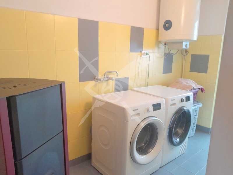 Продава се Многостаен апартамент в Поморие - 155 кв.м за 1110 €/кв.м - Снимка #1