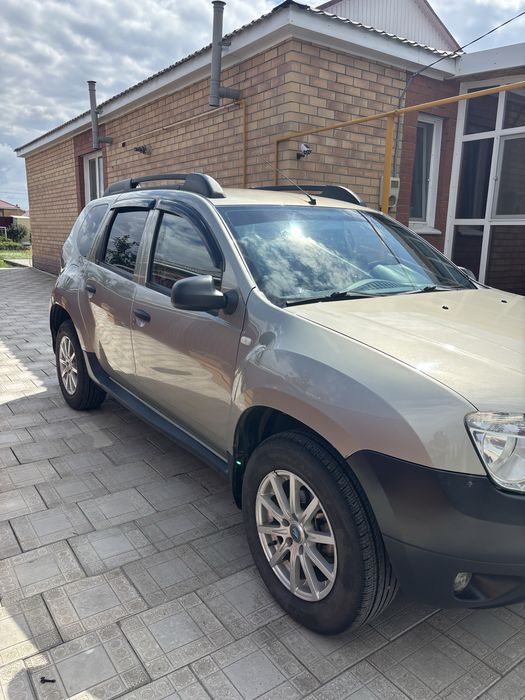 Продам машину дастер