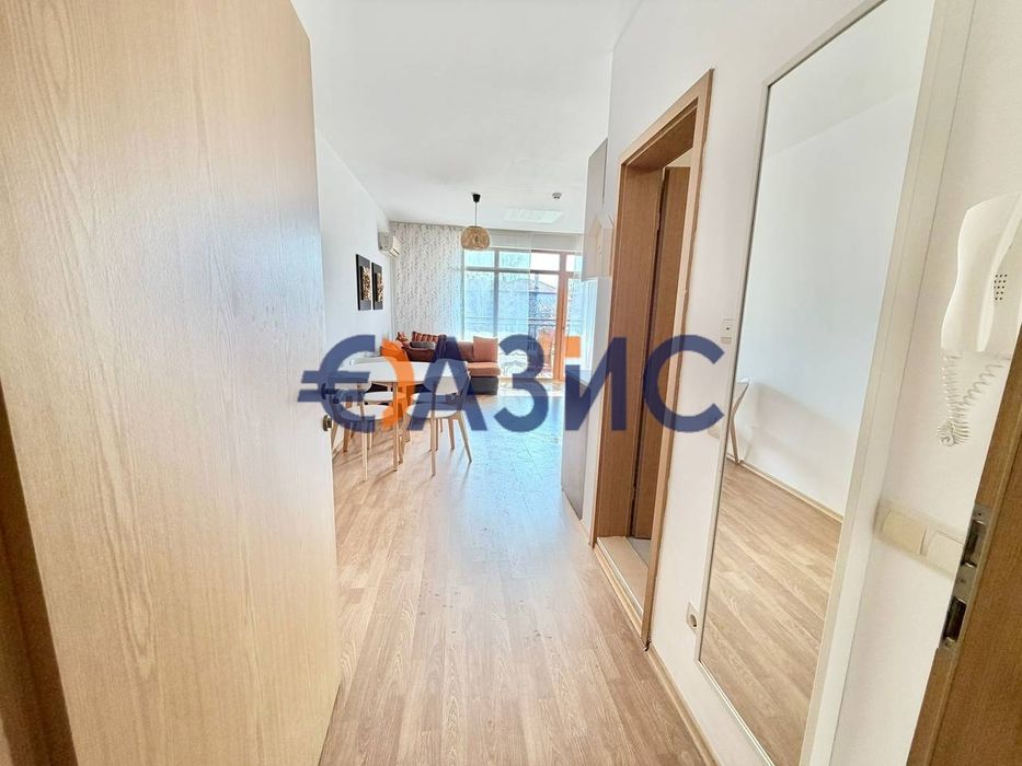 Продава се Четиристаен апартамент в Ахелой - 105 кв.м за 462 €/кв.м - Снимка #2
