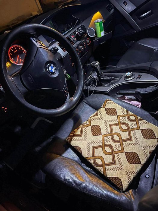 BMW Seria 5 E60 520i