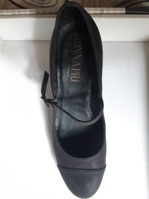 Pantofi dama, negri, măsura 35, lucrați artizanal.