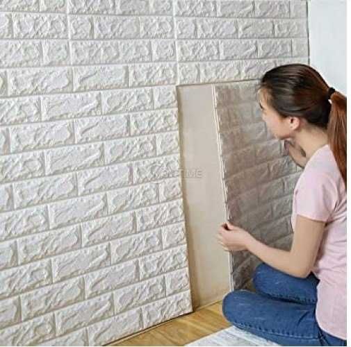 Самозалепващ 3D тухлен тапет бял цвят