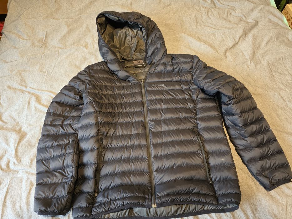 Greacă  Red Bull puf