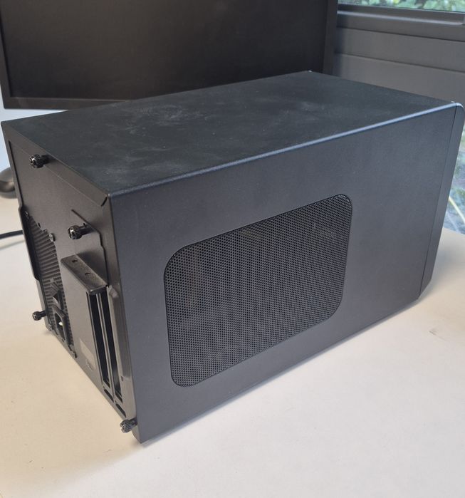 Sonnet eGFX Breakaway Box 550 - eGPU Thunderbolt 3, sursă 550W