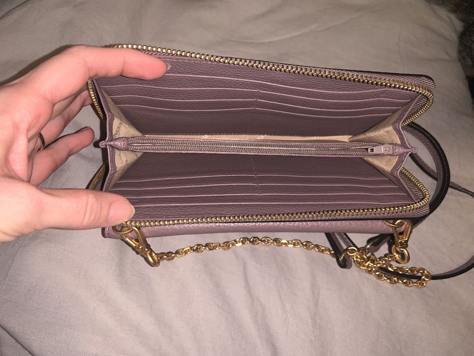 Geanta Coccinelle impecabila