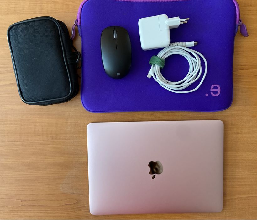 MACBOOK “Retina 12 “2017