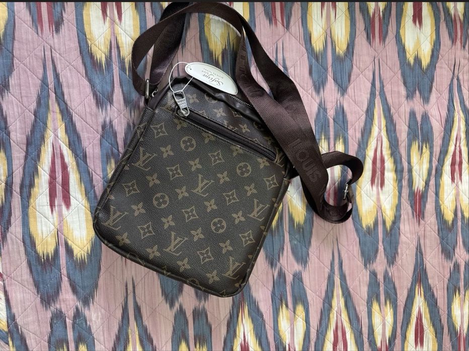 Сумка через плечо  LV