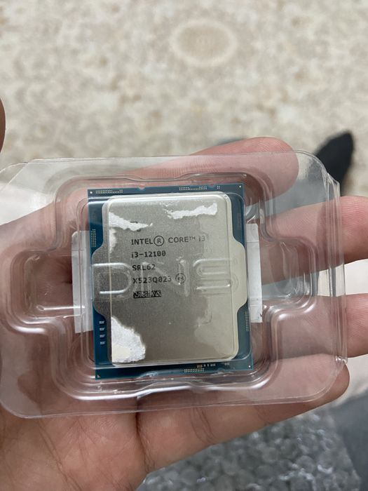 Процессор icore i3 12100 lga1700