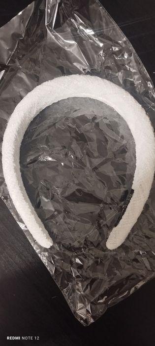 Продам ободок  женский