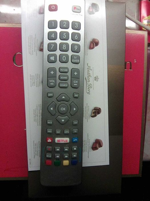 telecomanda sharp televizor lcd si telecomanda hama tv