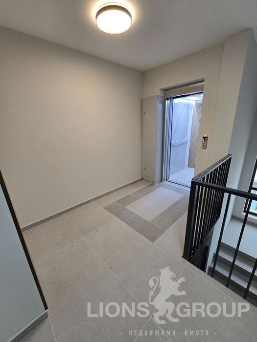 Продава се Тристаен апартамент в Варна, Бриз - 111 кв.м за 1379 €/кв.м - Снимка #11