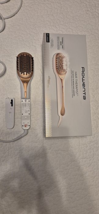 Perie reparatoare cu abur Rowenta Hair Therapist