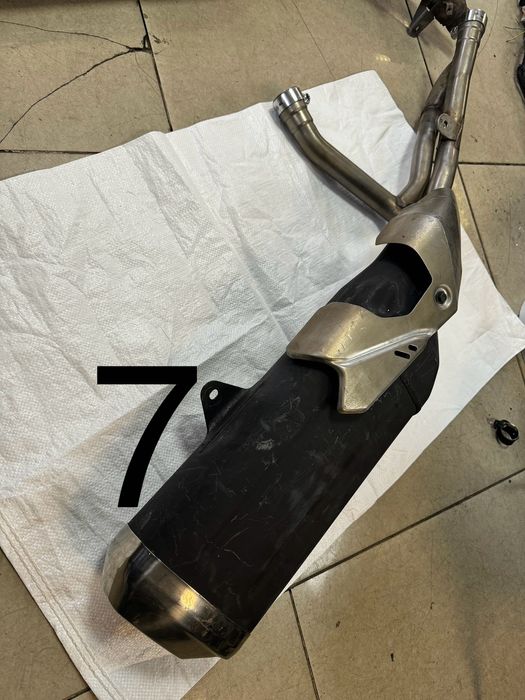 Ауспуси / гърнета оригинални OEM за Honda / Suzuki / Kawasaki и др