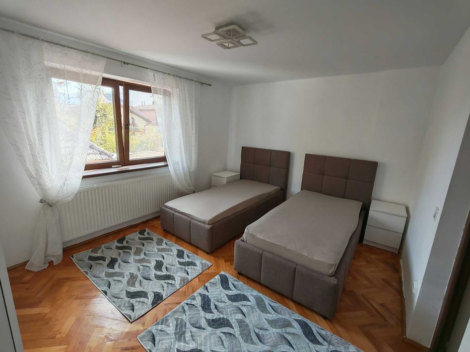 Camere pentru studenți în casă cu curte – Răcădău | 200 €/lună cu utilități incluse