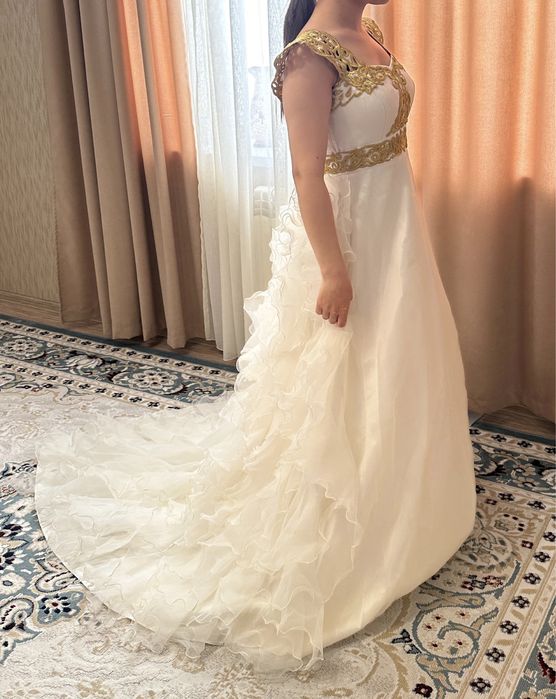 Продам свадебное платье. Кыз узату