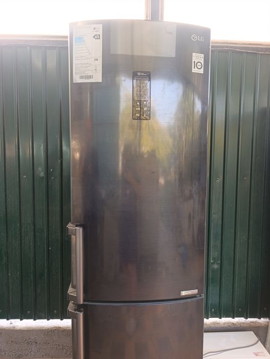 Продам холодильник lg
