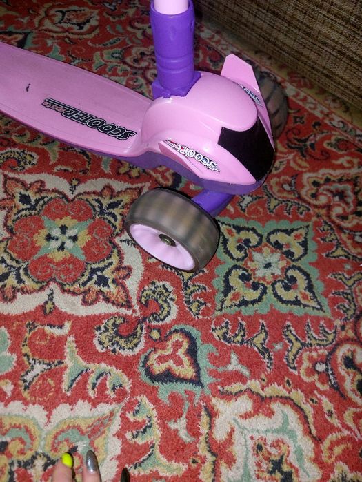 Продам самокат SCOOTER