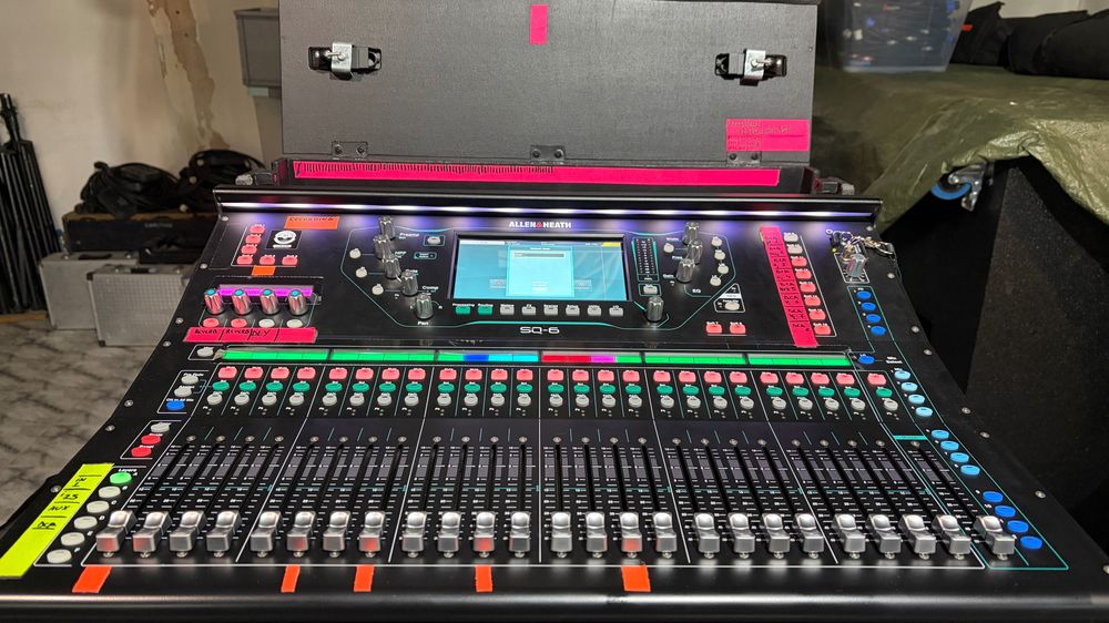 Allen and Heath SQ6 cu 2 stagebox