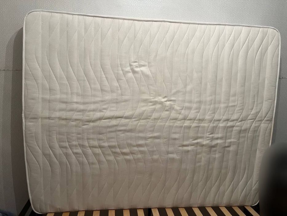 Кровать  в идеальном состояние