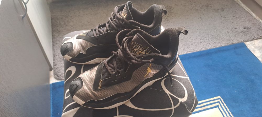 Vand adidasi Air Jorden One Take 4, marimea 42,5