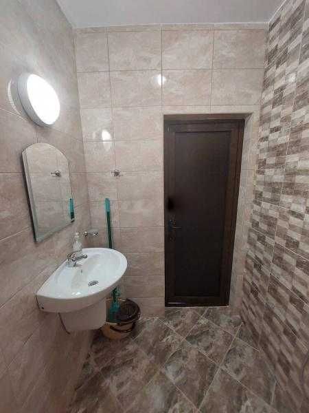 Дава се под наем Двустаен апартамент в Бургас, Меден рудник - зона А - 62 кв.м за 408 € - Снимка #8