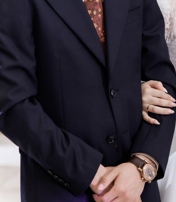 Костюм бренд SHOQANSUITS