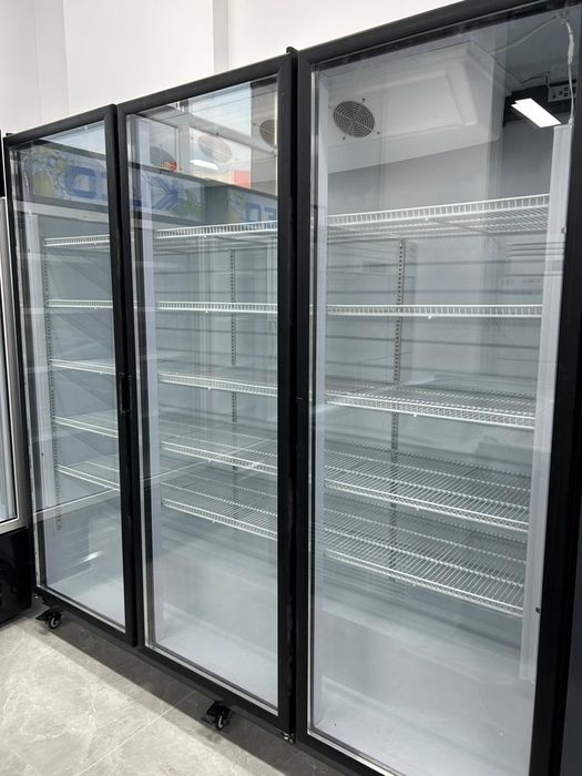 Вертикальная витрина