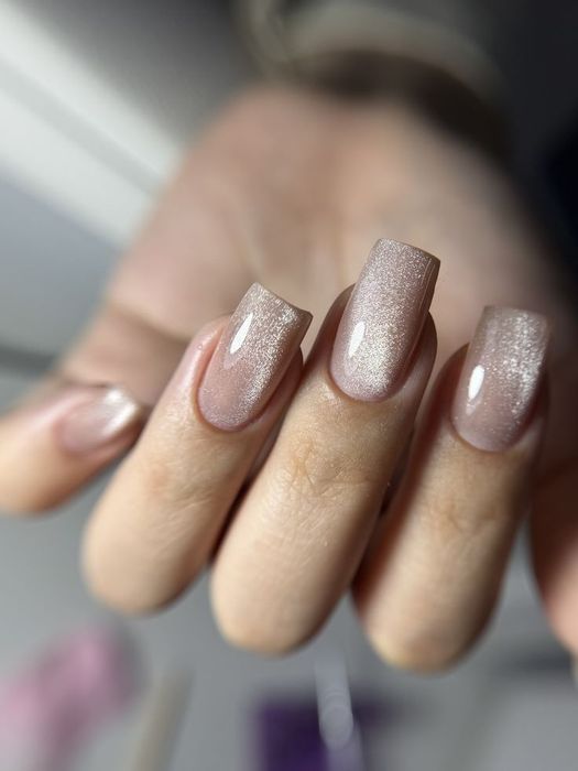 Наращивание ногтей