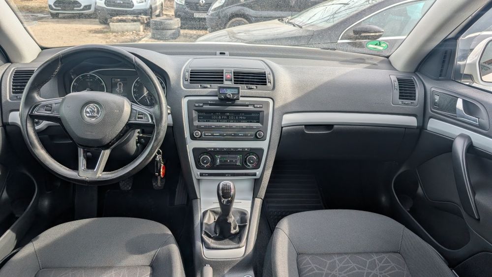 Skoda Octavia 1.2Tsi 105cp 2012 benzina Climatronic