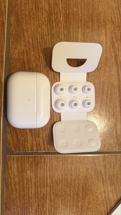 AirPods Pro 2 USB‑C – ca noi, cumpărate din Flanco, full set